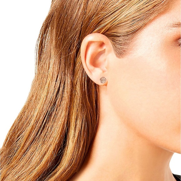 NEW IN BAG: Coach | Open Circle Necklace and Tea Rose Stud Set - Picture 4 of 7